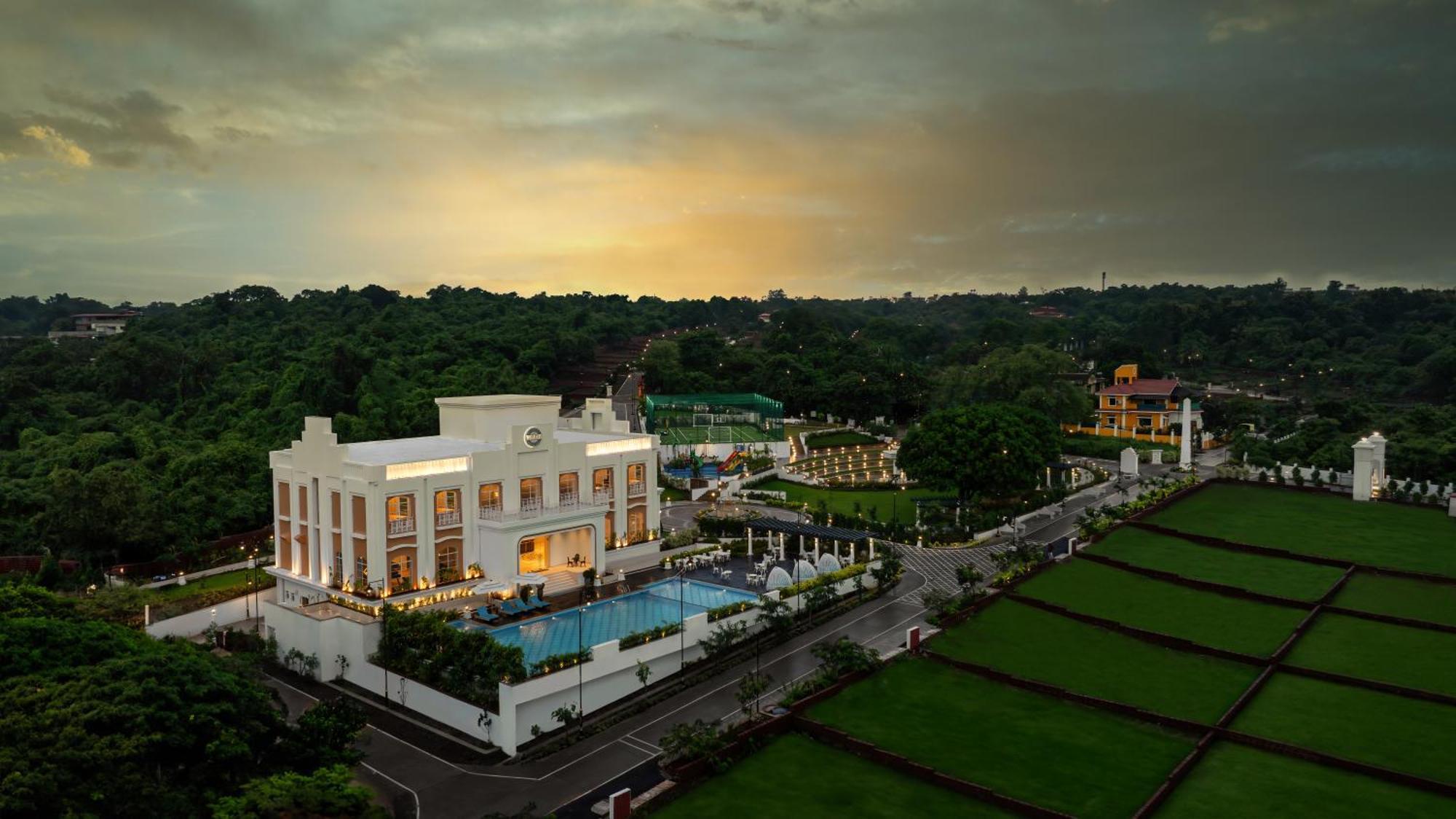 Imperial Goa Hotel Gamle Goa Eksteriør billede