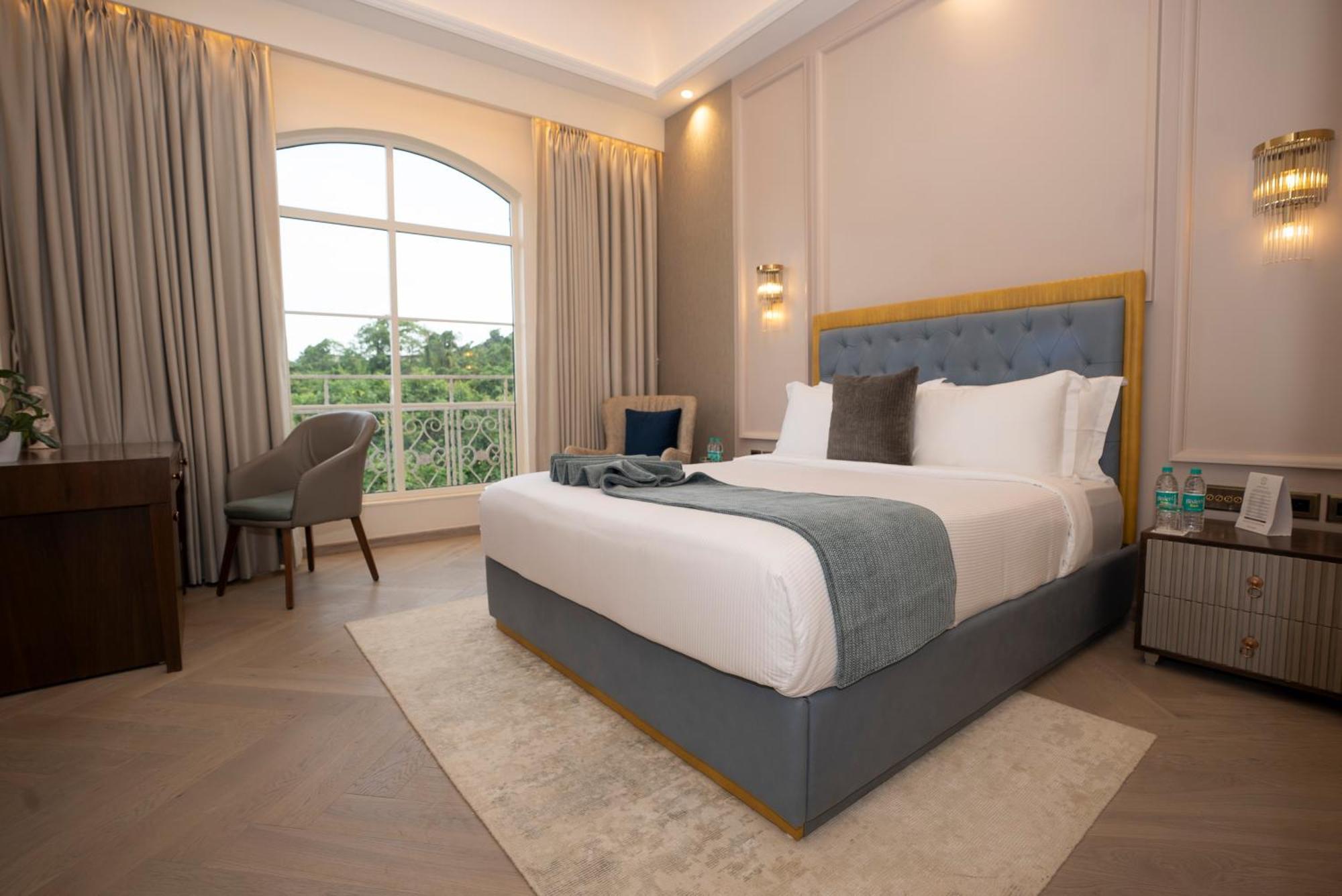 Imperial Goa Hotel Gamle Goa Eksteriør billede